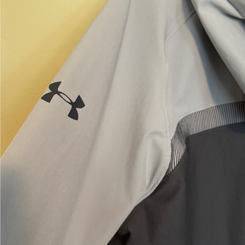 Under Armour Threadborne Gray Quarter Zip Hood Ra… - image 3
